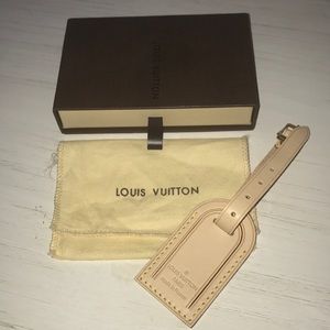 Louis Vuitton Luggage Tag (Authentic)